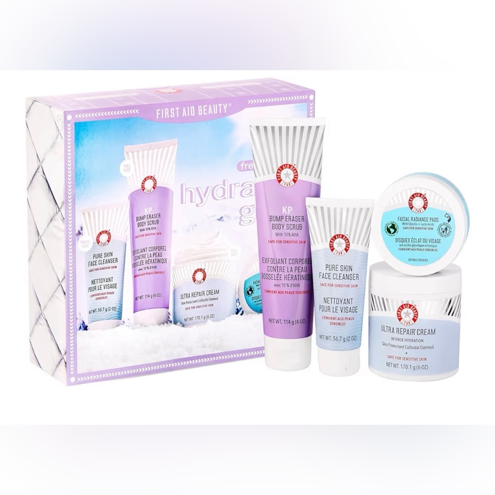 NWT First Aid Beauty Fresh Snow Hydrated Glow